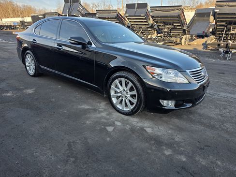 Used 2012 Lexus LS 460 image 1