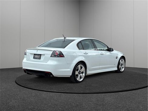 Used 2009 Pontiac G8 GT image 9