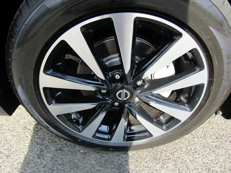 Used 2018 Nissan Altima SL FWD image 10