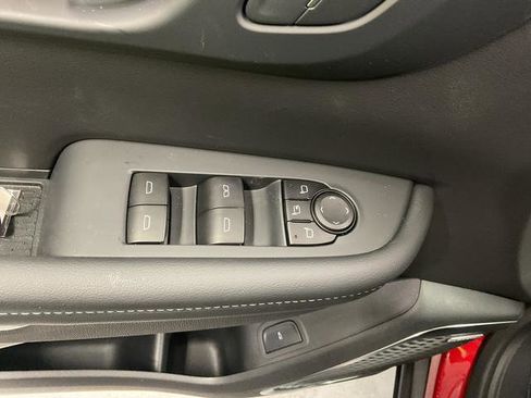 New 2025 Buick Enclave Preferred image 12