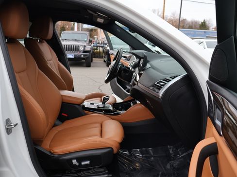 Used 2022 BMW X4 xDrive30i image 17