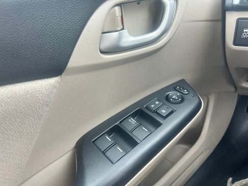 Used 2013 Honda Civic Natural Gas image 10