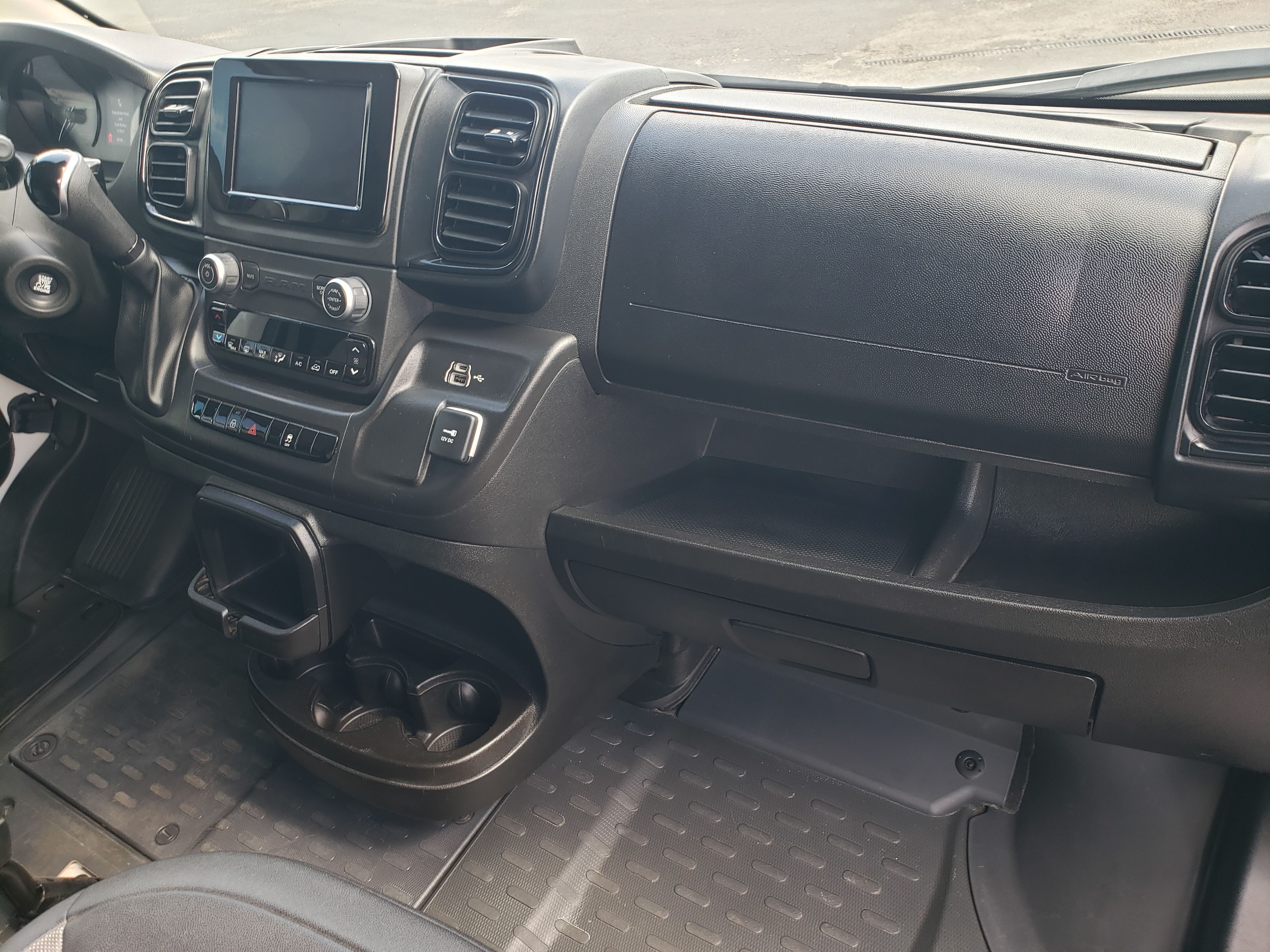Used 2025 RAM ProMaster 2500 136 FWD image 16