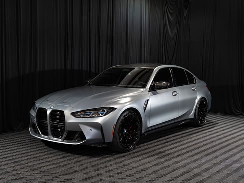 Used 2023 BMW M3 xDrive Competition AWD/4WD image 3
