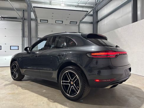 Used 2020 Porsche Macan image 6