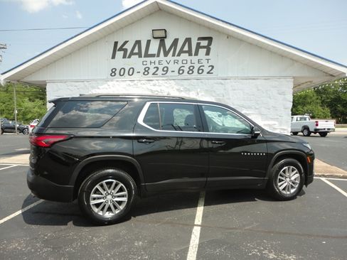 Used 2023 Chevrolet Traverse 3LT image 11