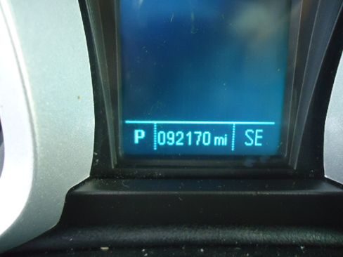 Used 2016 Chevrolet Equinox LT image 18