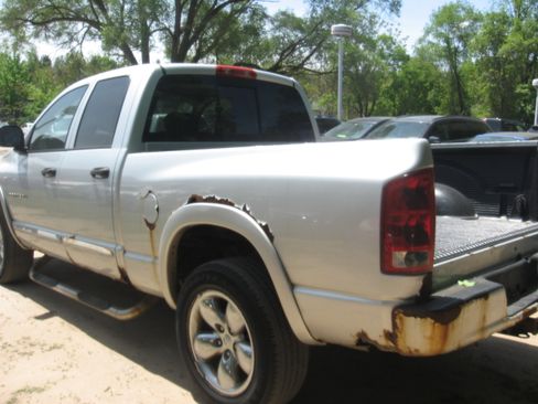 Used 2005 Dodge Ram 1500 Truck 4x4 Quad Cab image 6