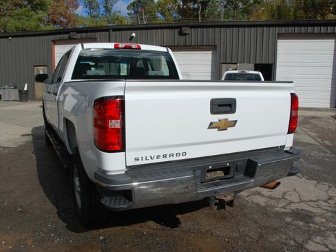 Used 2017 Chevrolet Silverado 2500 image 10