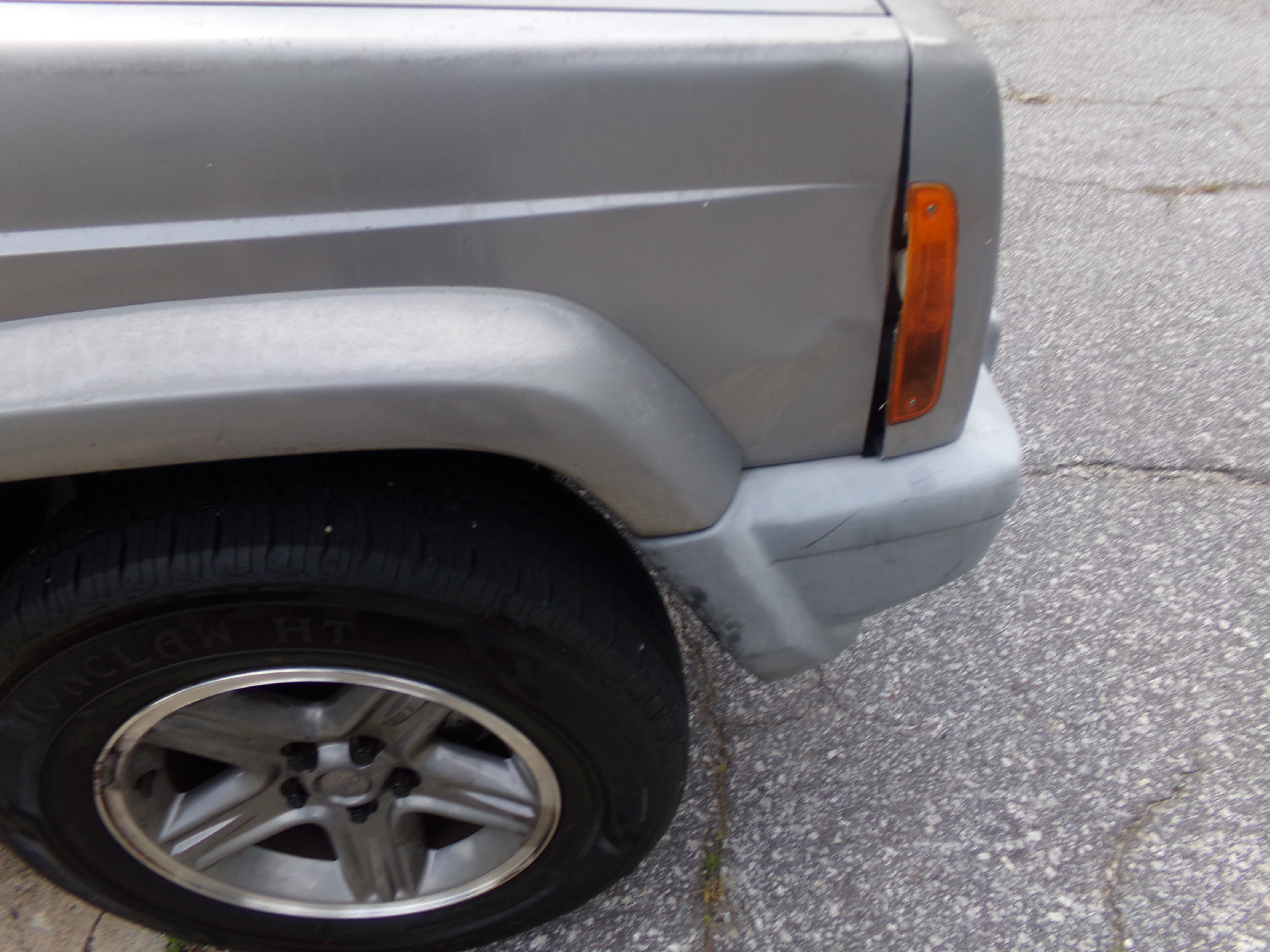 Used 2000 Jeep Cherokee Sport AWD/4WD image 8
