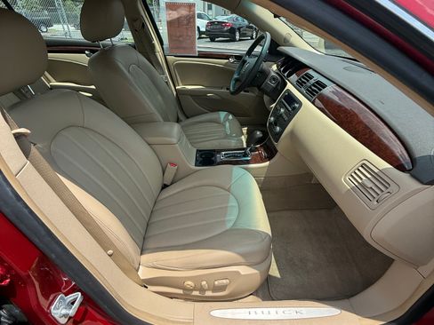 Used 2011 Buick Lucerne CXL FWD image 17