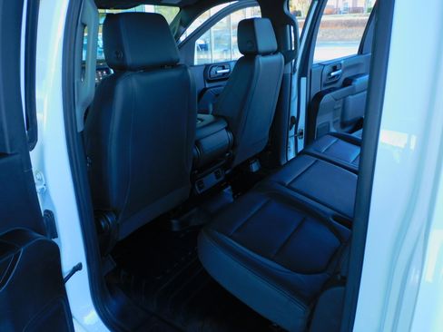 Used 2020 GMC Sierra 2500 W/T image 23