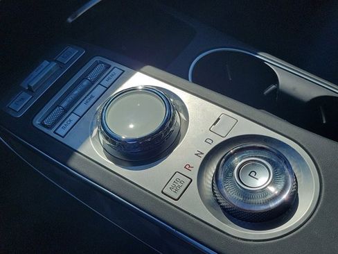 Used 2024 Genesis GV70 3.5T Sport Advanced image 26