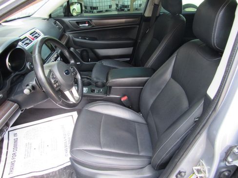 Used 2016 Subaru Legacy 2.5i Limited AWD/4WD image 12