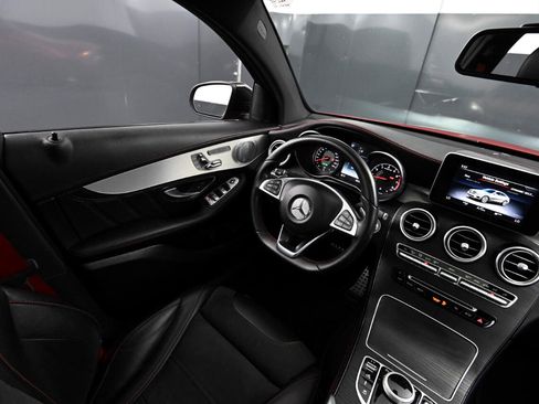 Used 2018 Mercedes-Benz GLC 43 AMG image 21