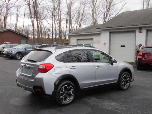 Used 2013 Subaru XV Crosstrek 2.0i Limited image 11