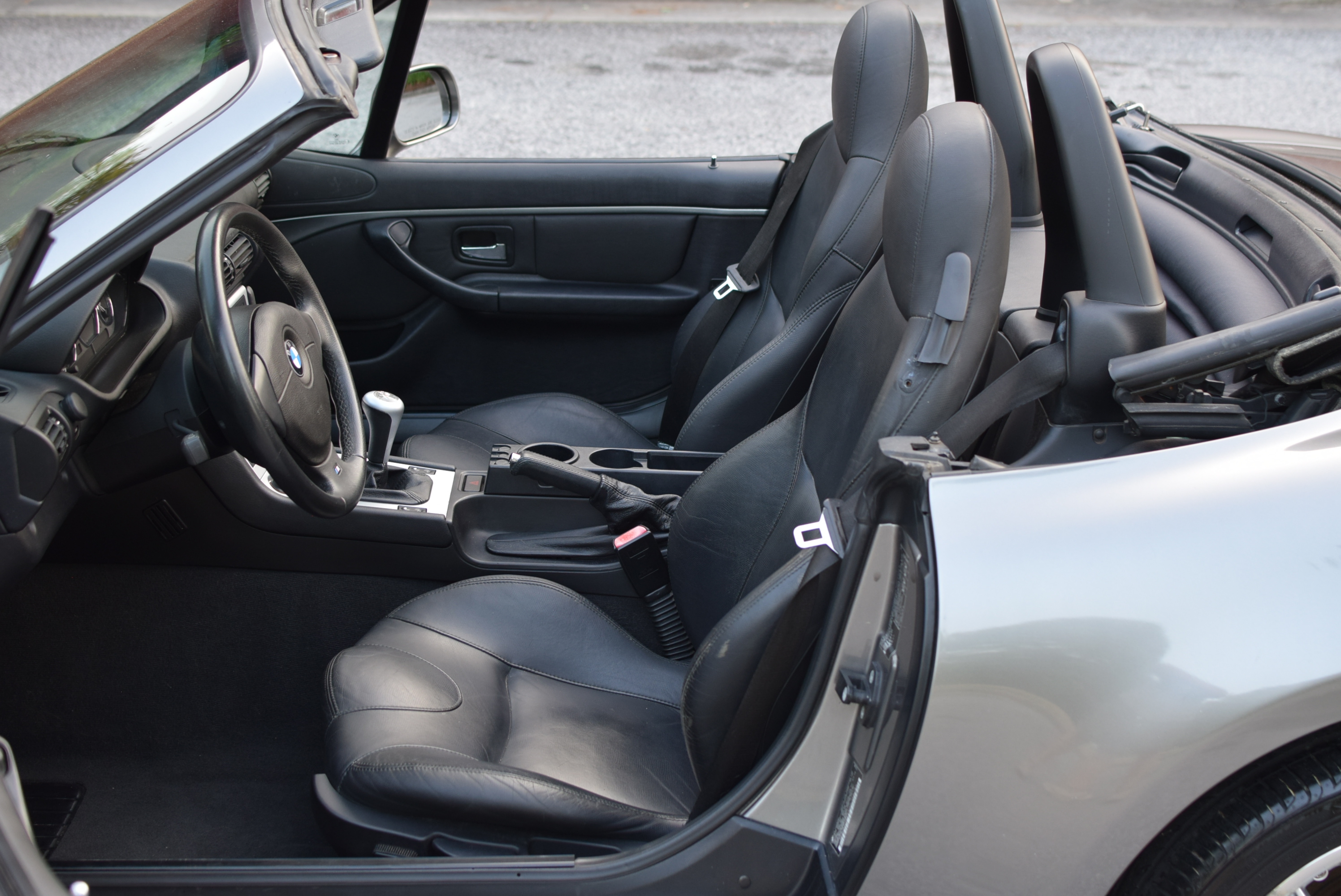 Used 2001 BMW Z3 3.0i RWD image 68