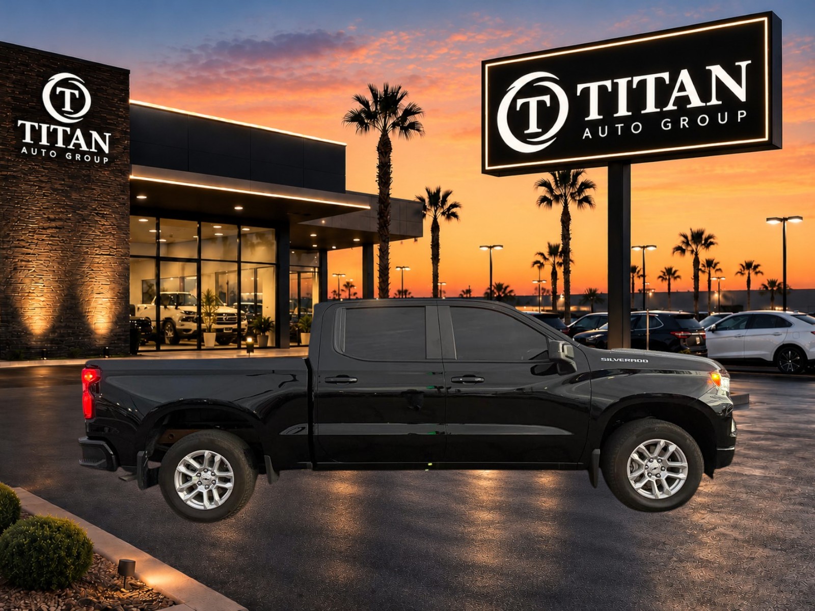 Used 2024 Chevrolet Silverado 1500 2WD Crew Cab RST image 3