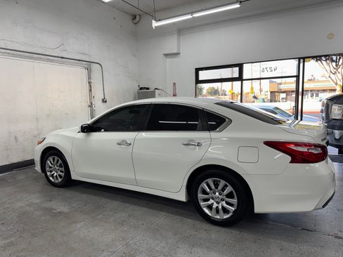 Used 2017 Nissan Altima 2.5 S image 4