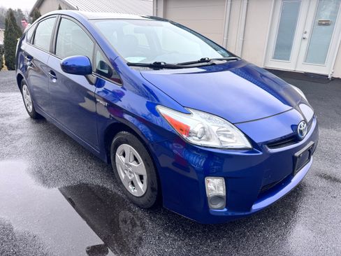 Used 2011 Toyota Prius Two image 3