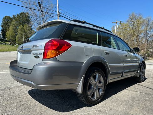 Used 2006 Subaru Outback H6 L.L. Bean Edition image 4
