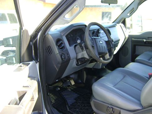 Used 2015 Ford F350 XL image 8