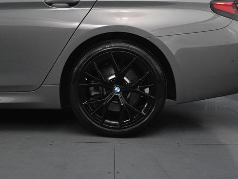 Used 2022 BMW 530i xDrive image 13