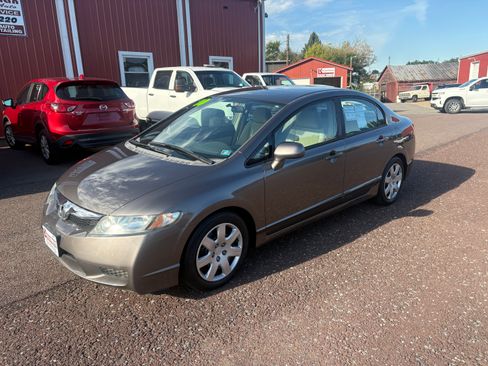 Used 2010 Honda Civic LX Sedan image 2