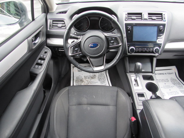 Used 2018 Subaru Legacy 2.5i Premium AWD/4WD image 21