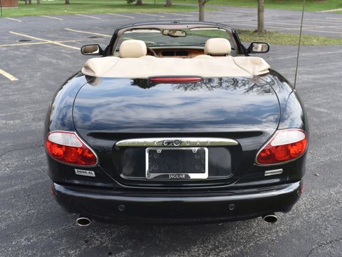 Used 2003 Jaguar XK8 RWD image 10