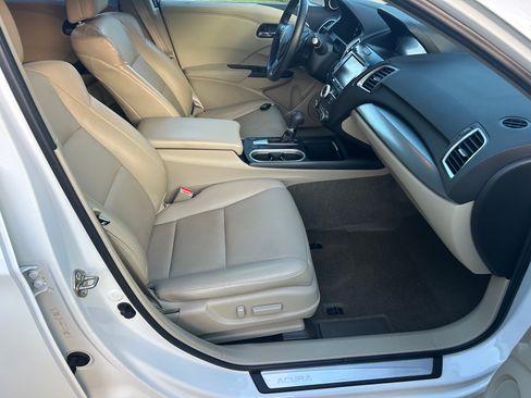 Used 2017 Acura RDX FWD w/ Technology Package image 12