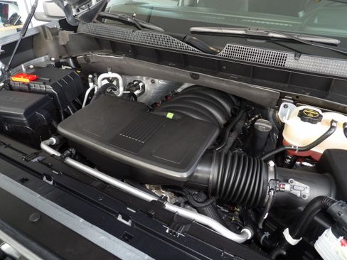 Used 2025 Chevrolet Silverado 1500 LT image 18