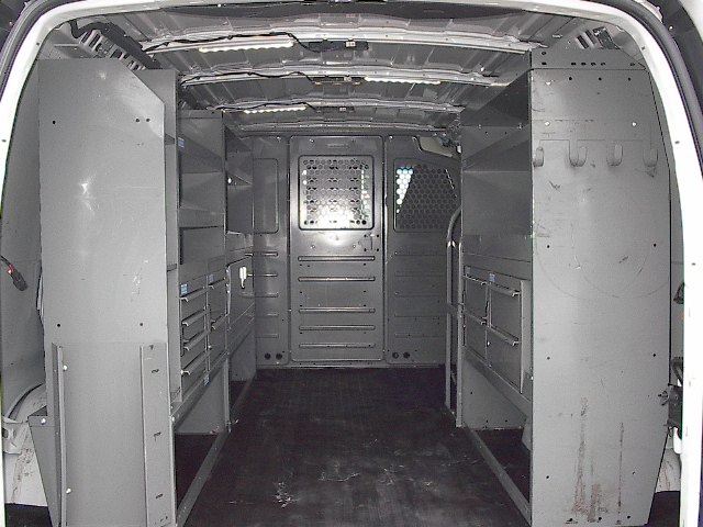 Used 2020 Chevrolet Express 3500 UNAVAIL RWD image 20