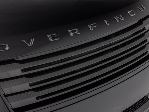 Used 2025 Land Rover Range Rover SE image 9