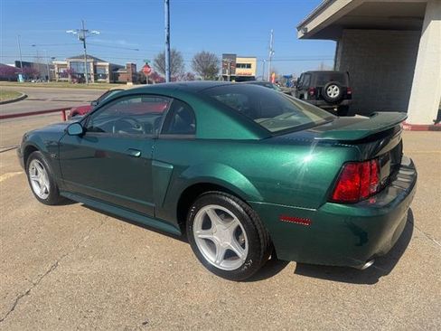 Used 2001 Ford Mustang GT image 2