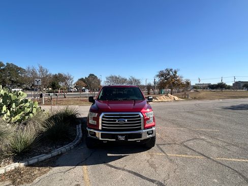 Used 2015 Ford F150 FX4 image 12