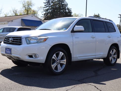 Used 2008 Toyota Highlander Sport image 4