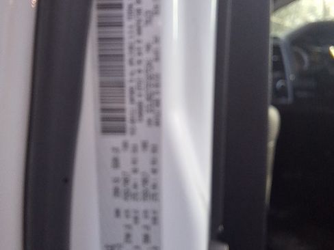 Used 2015 RAM 1500 ST image 13