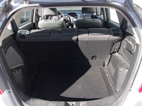 Used 2013 Honda Fit image 7