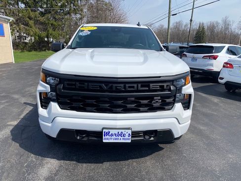 Used 2023 Chevrolet Silverado 1500 Custom AWD/4WD image 3