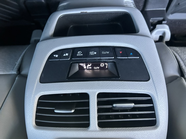 Used 2016 Acura MDX SH-AWD w/ Technology Package image 24