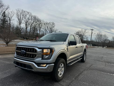 Used 2023 Ford F150 XLT AWD/4WD image 1