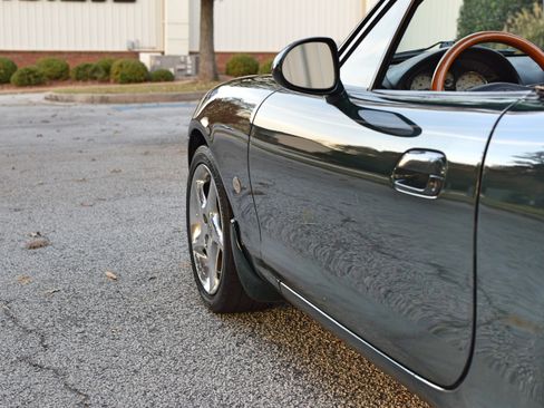 Used 2001 MAZDA MX-5 Miata Special Edition image 20