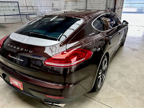 Used 2016 Porsche Panamera Exclusive Series image 11