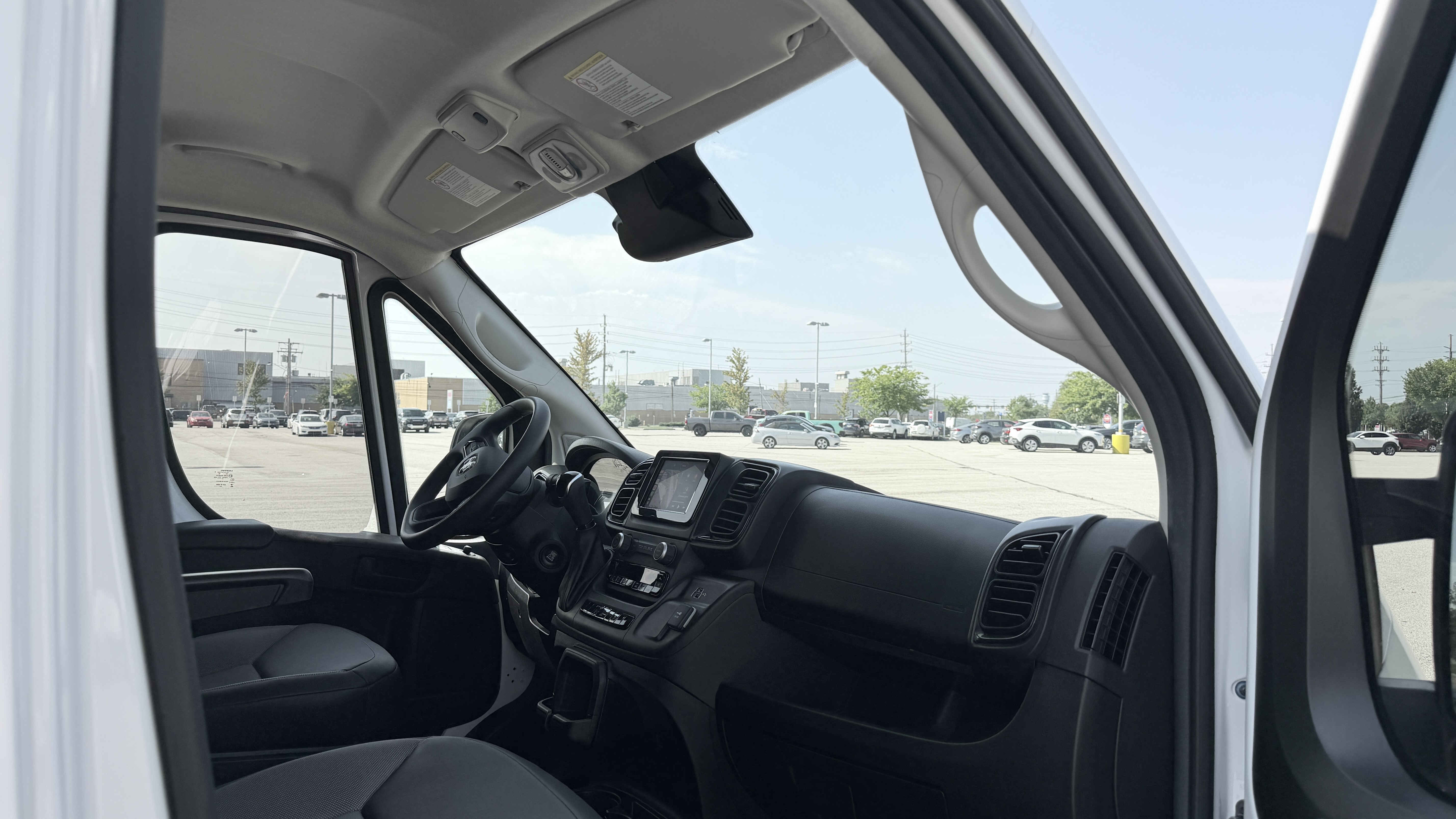 Used 2025 RAM ProMaster 3500 159 High Roof Extended FWD image 12