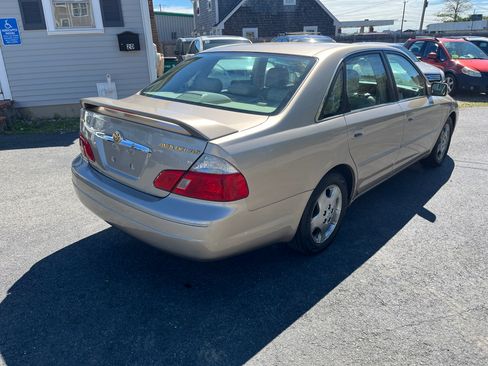 Used 2003 Toyota Avalon XLS image 6