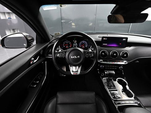 Used 2022 Kia Stinger GT-Line image 30