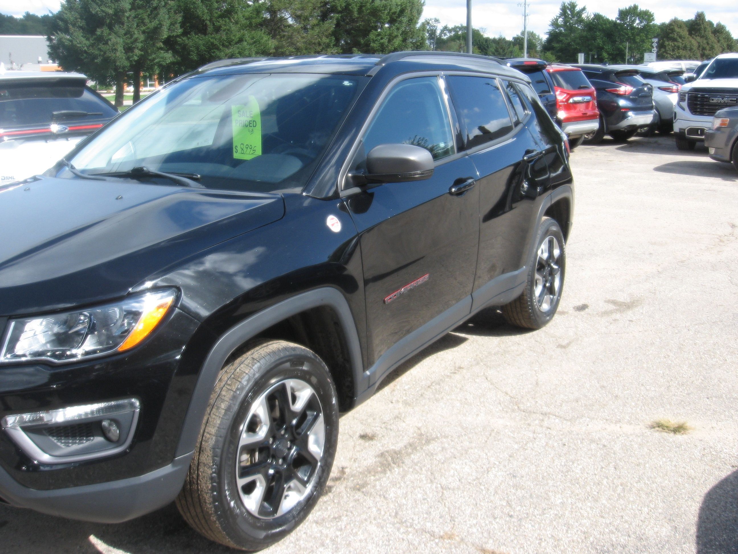 Used 2017 Jeep Compass 4WD Trailhawk image 1