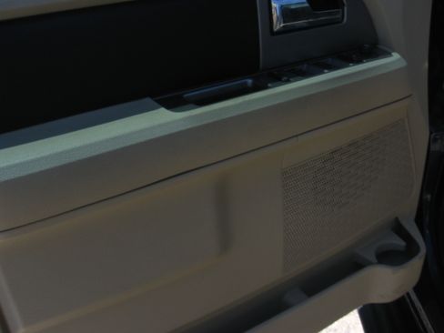 Used 2016 Ford Expedition EL 4WD image 8