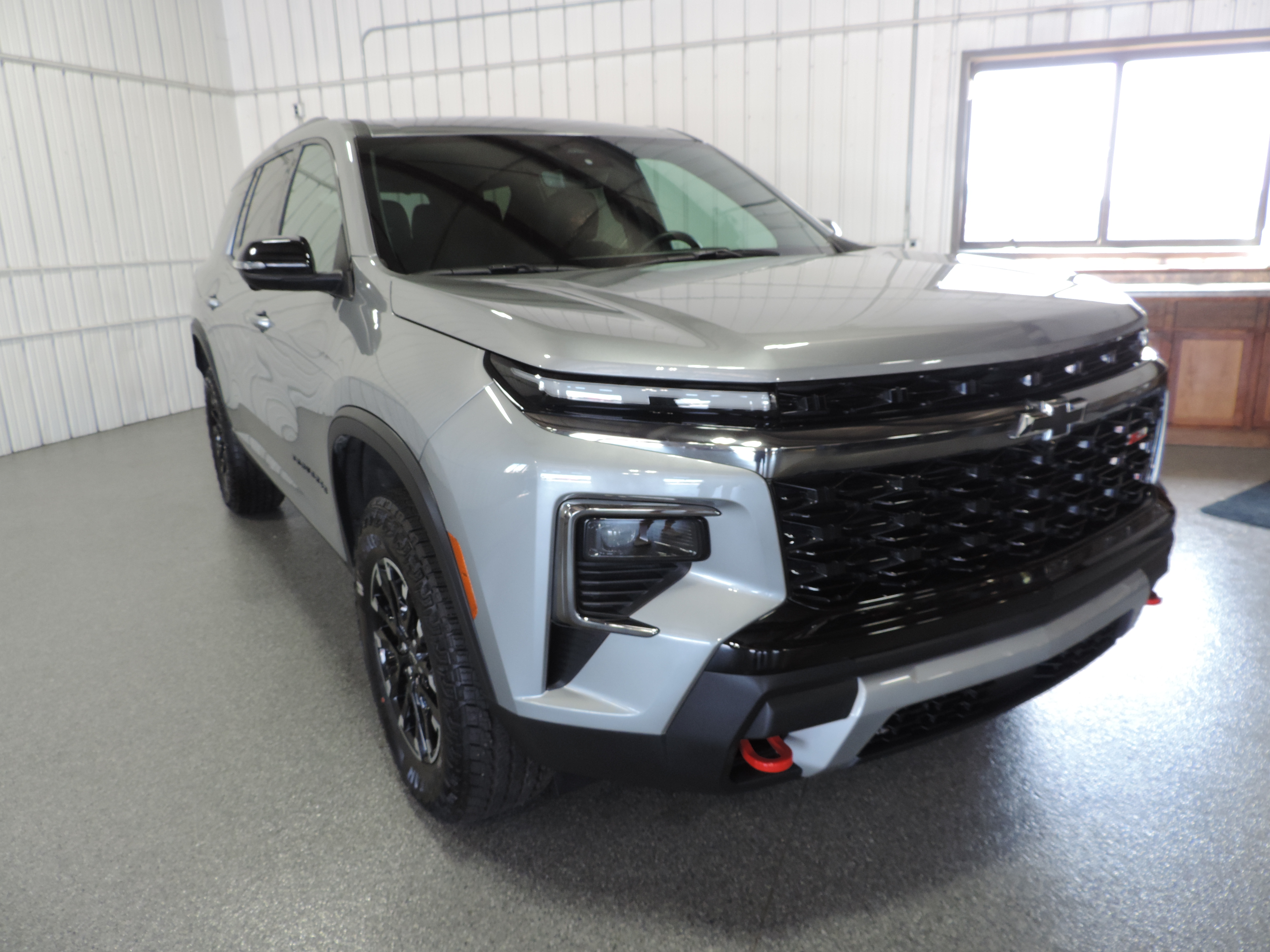 Used 2026 Chevrolet Traverse AWD Z71 image 6